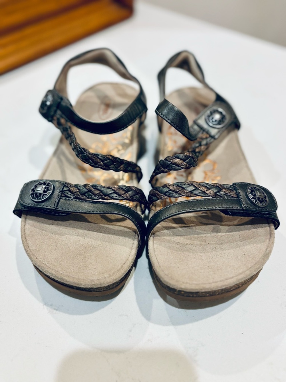 Aetrex Jillian Leather Strappy Sandals